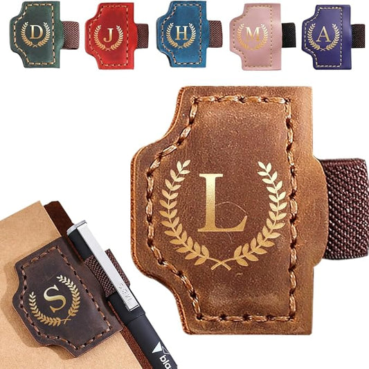 Personalized Bygone Mark Bookmark with Pen Holder, Leather Magnetic Bookmark 26 Letters,Gifts for Book Lovers, Readers, Leather Book Marks for Men Women (Brown, L)
